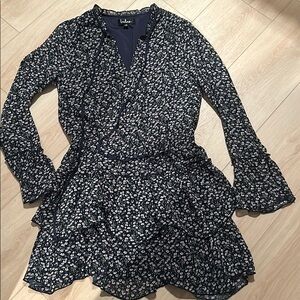 Lulus long sleeve floral dress